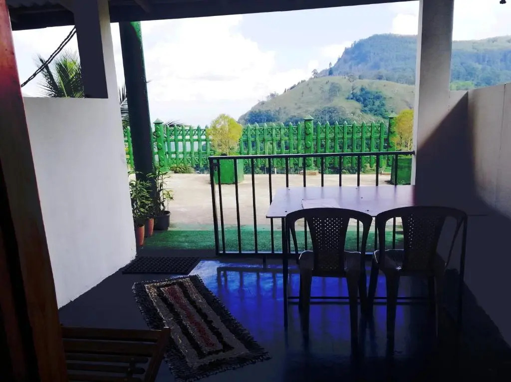 Ella nature hostel