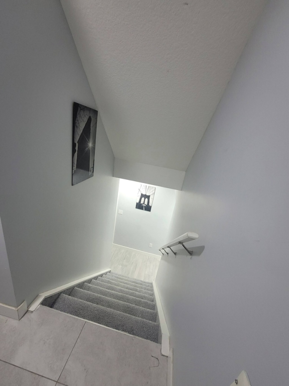 Luxurious Home Away From Home With AC