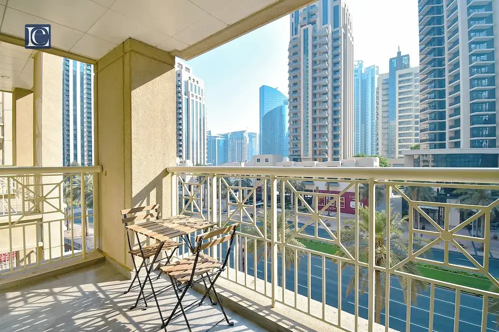 Elegant 3BR Apt. 4 Balconies in 29 Blvd