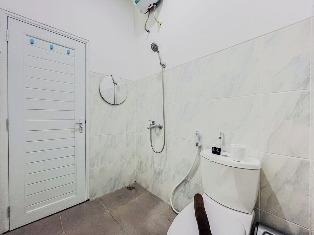 Elegant And Homey Studio Villa Timeless Sevilla