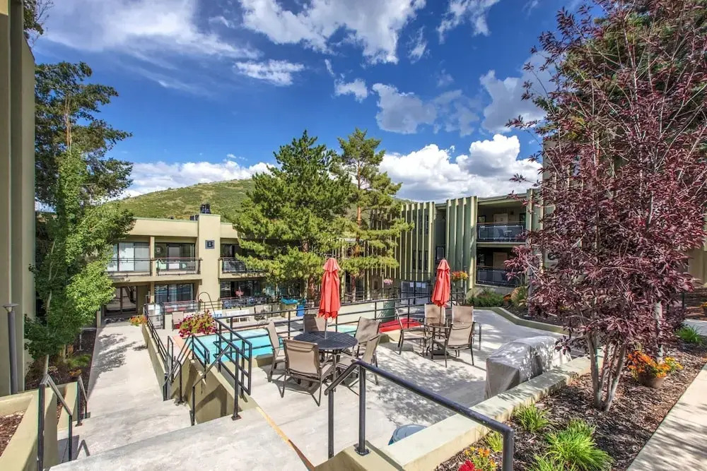 Edelweiss Haus 113a 1 Bedroom Condo by RedAwning