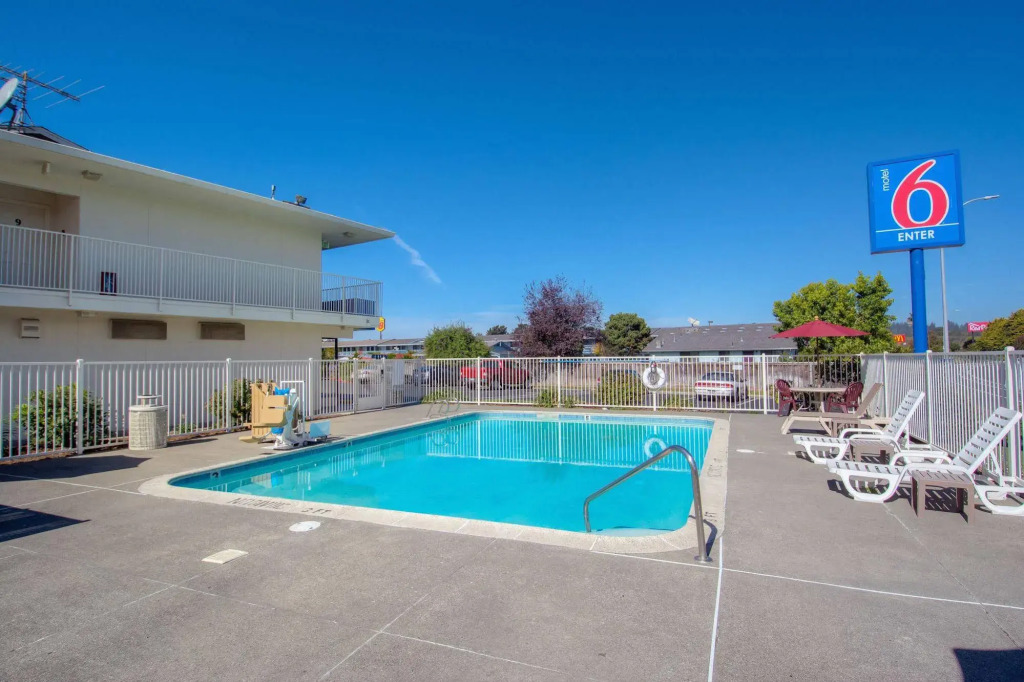 Motel 6-Arcata, CA Cal Poly Humboldt