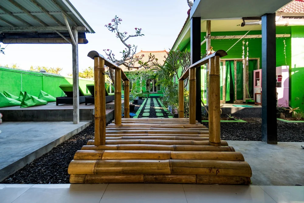 The Green Groves Hostel
