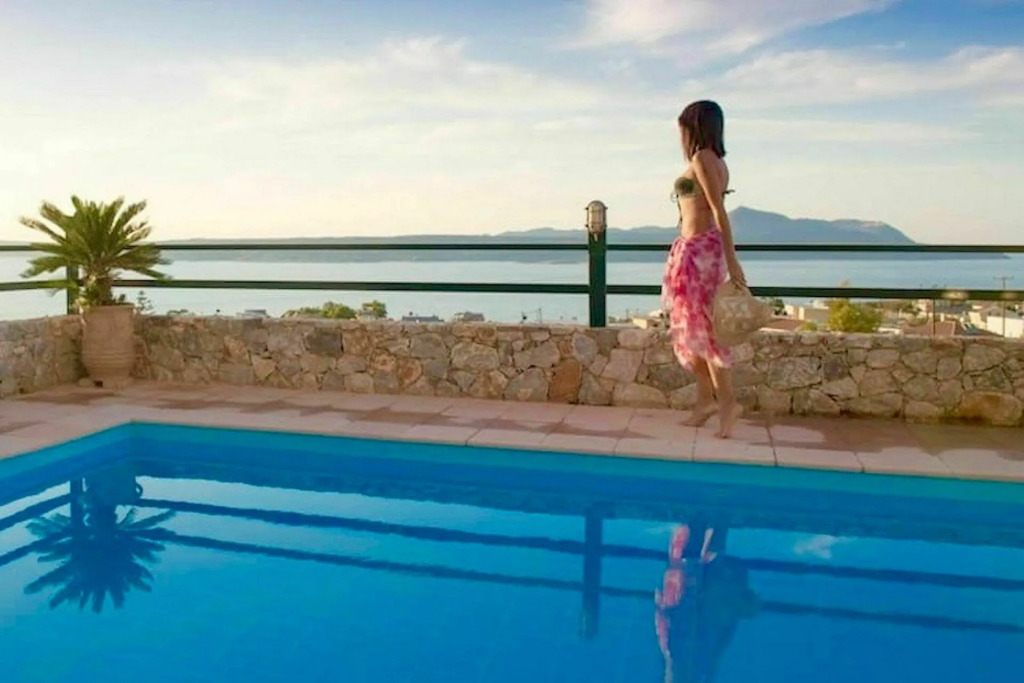 Ariadne Villa
