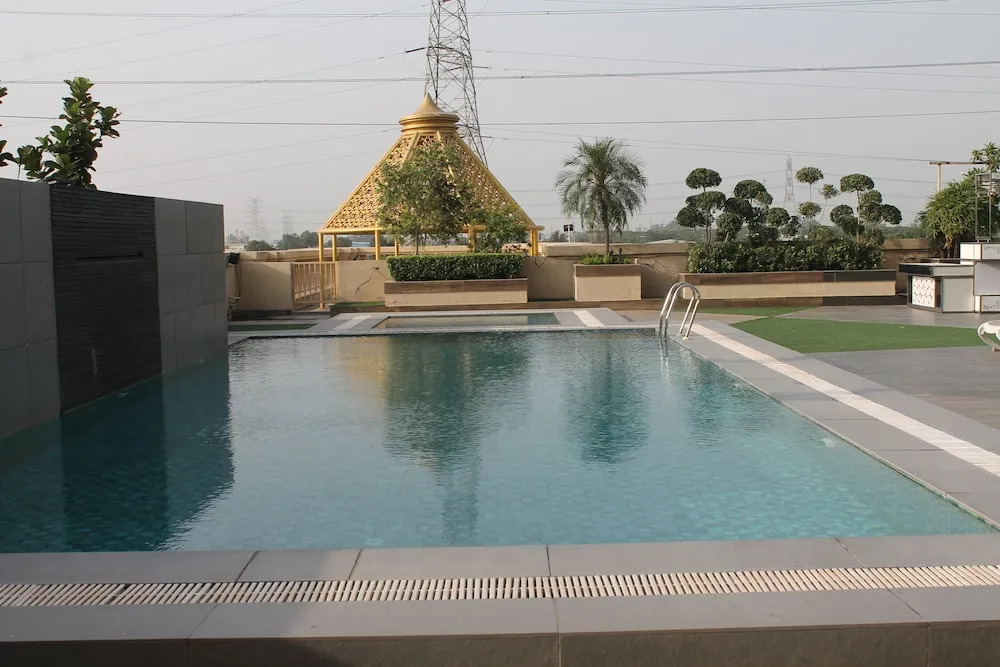 Golden Galaxy Hotels & Resorts