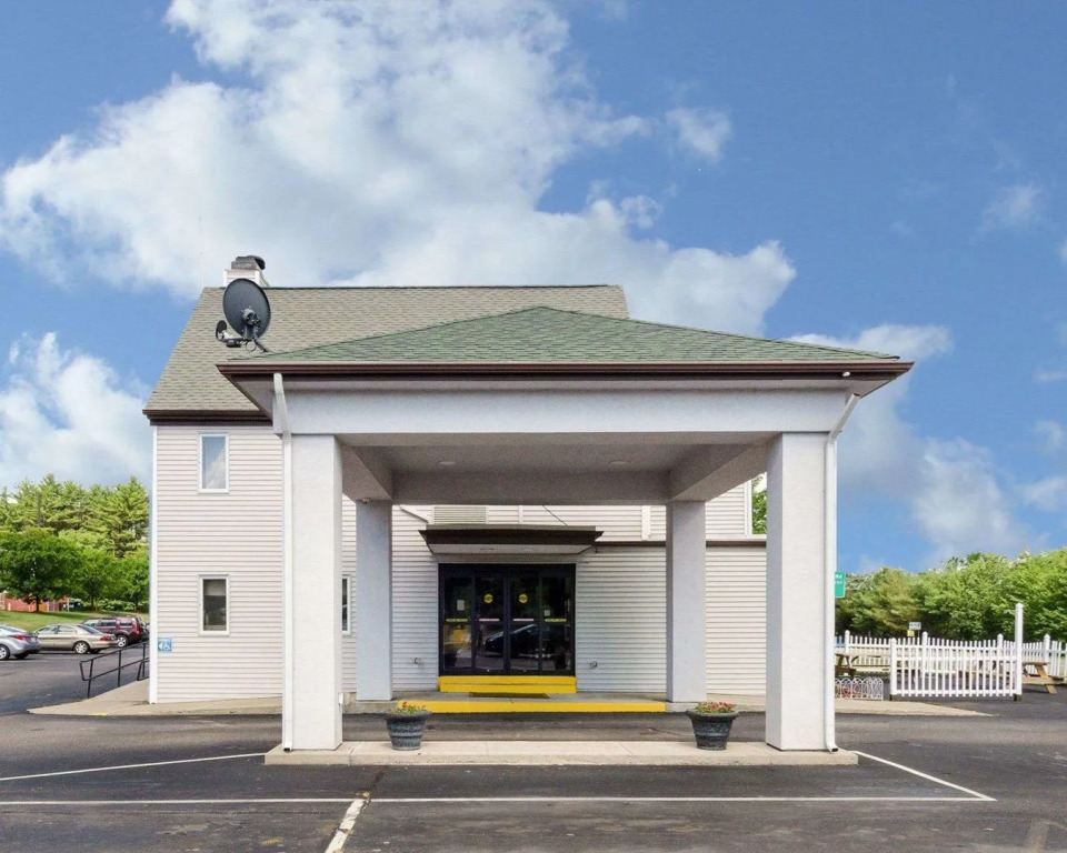 Quality Inn Marlborough (ex. Comfort Inn)