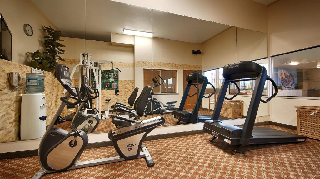 Best Western Holiday Hotel