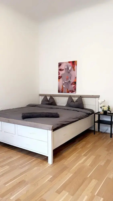Modern Studio Close to Stadthalle
