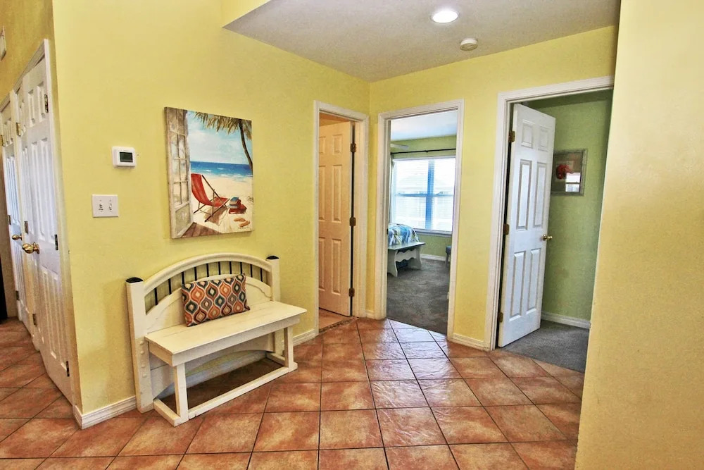 Four Cs 205 By Youngs Suncoast