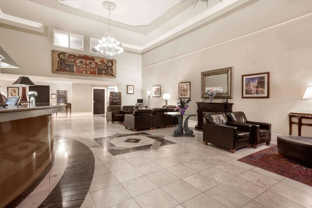 Holiday Inn Victoria - Elk Lake by IHG