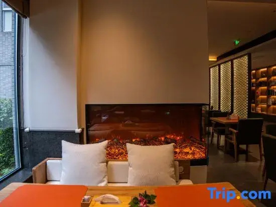 Pinman Chen Hotel (Changsha Wanjialli & Gaoqiaobei Metro Station Branch)