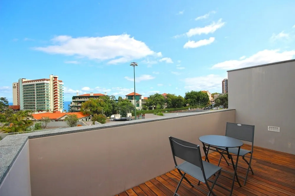 Luxury Villa Nogueira IV by Holiday Rental Madeira