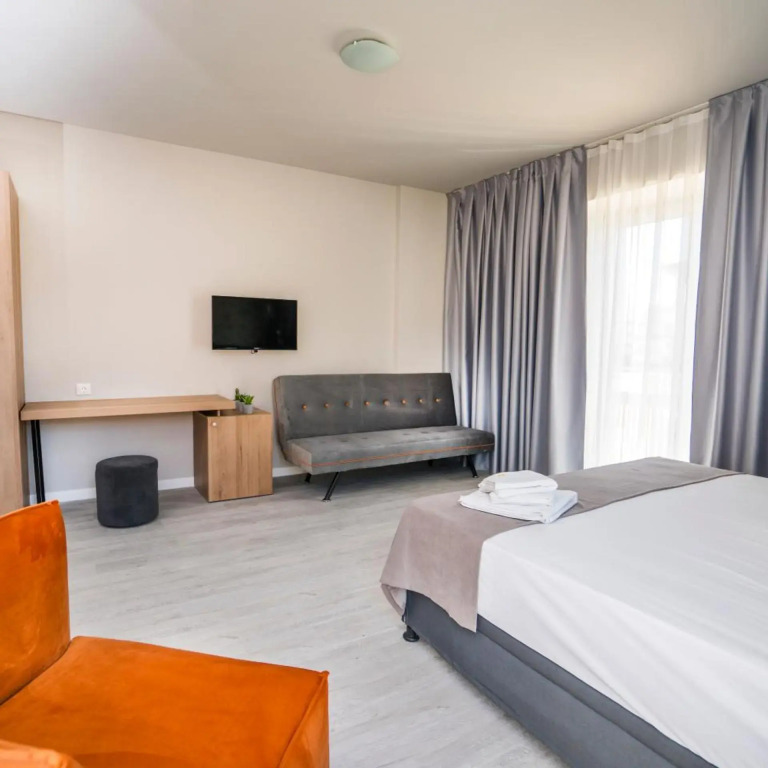 Nayino Resort Hotel