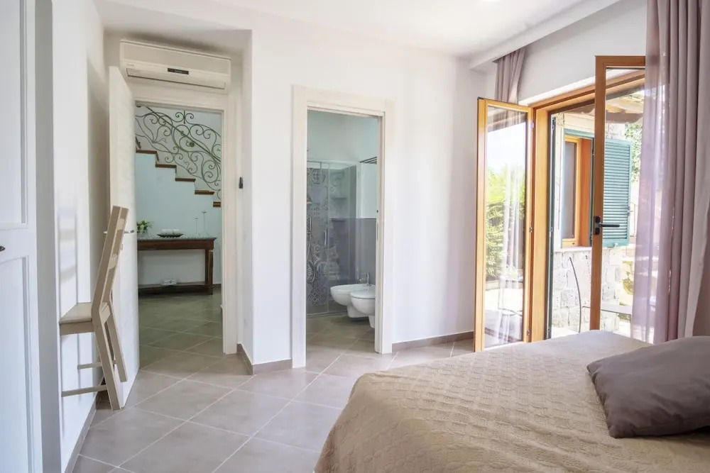 Villa Marika in Sant Agata sui Due Golfi