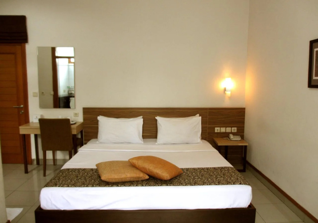 Jiro Hotel
