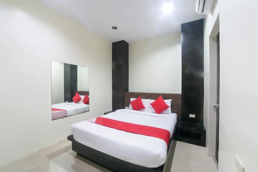 OYO 183 JRJF Hotel