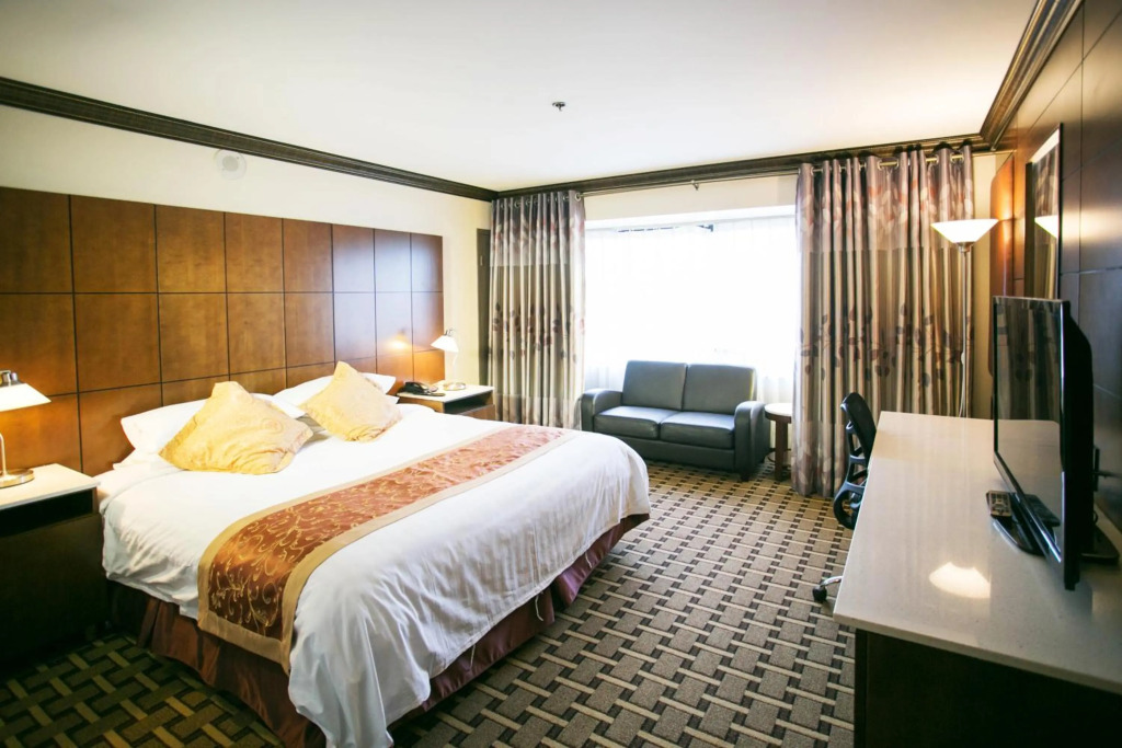 LA Crystal Hotel -Los Angeles-Long Beach Area