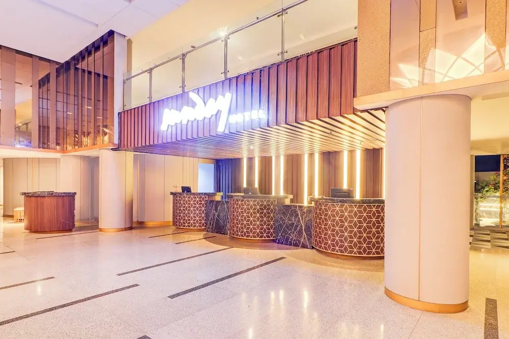 Sunday Hotel Sunset Road Near Trans Studio Mall