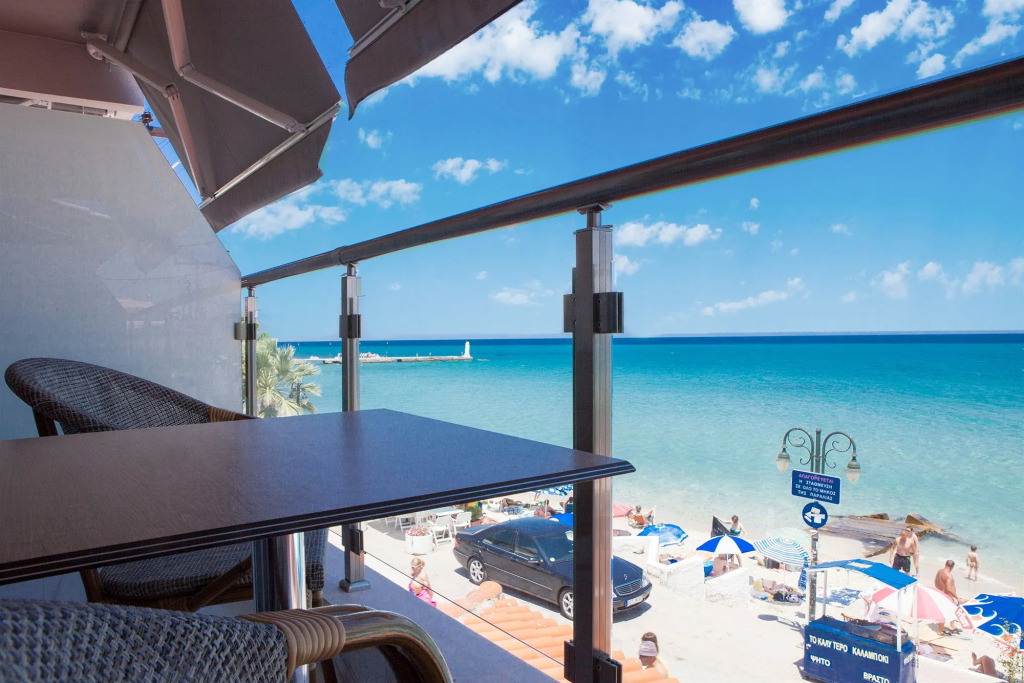 Alpha Luxury Suites