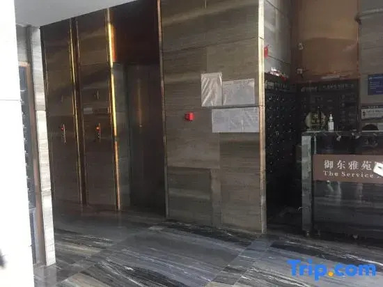 Yudong Yayuan Yuexunjia Apartment (Guangzhou Beijing Road Memorial Hall Subway Station)