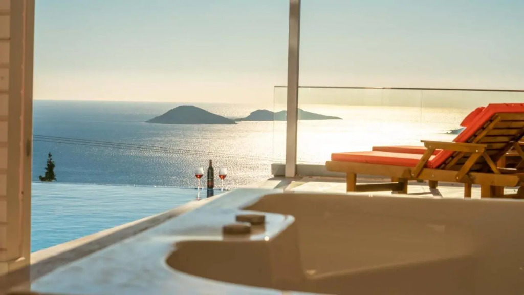Lucida Villas - Kalkan Town - 1 & 2 Bedroom Villas