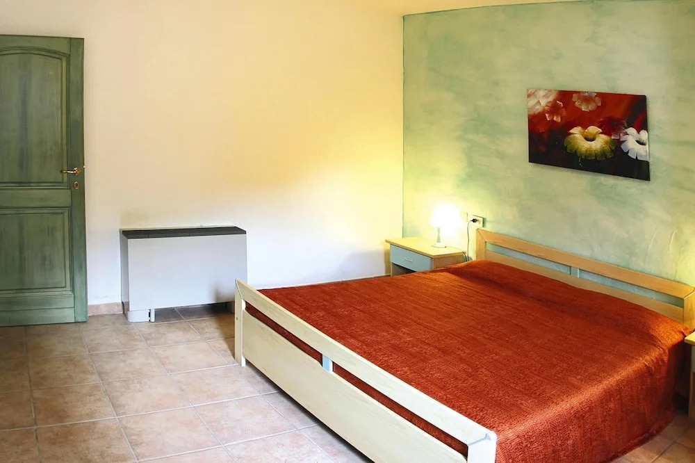 Apartment in Cannigione Near Sea Beach