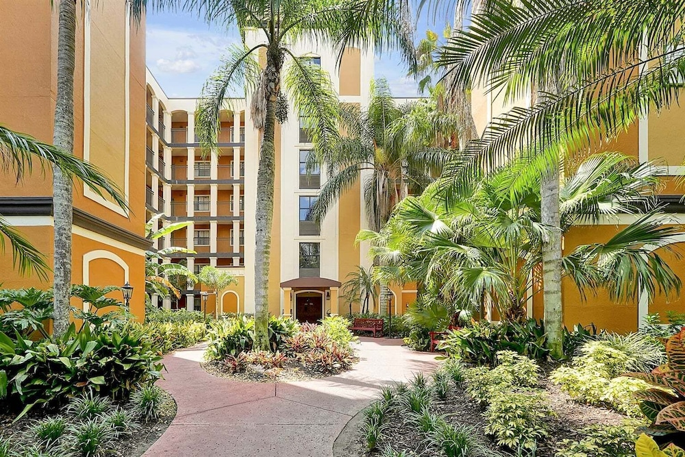 12538 International Drive #c303 Orlando, 2bed