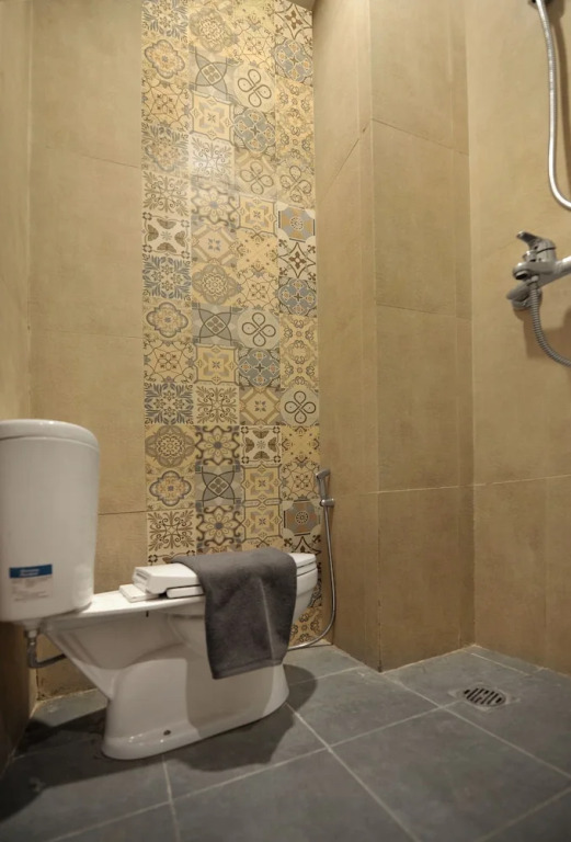 Arimbi Stay Surabaya