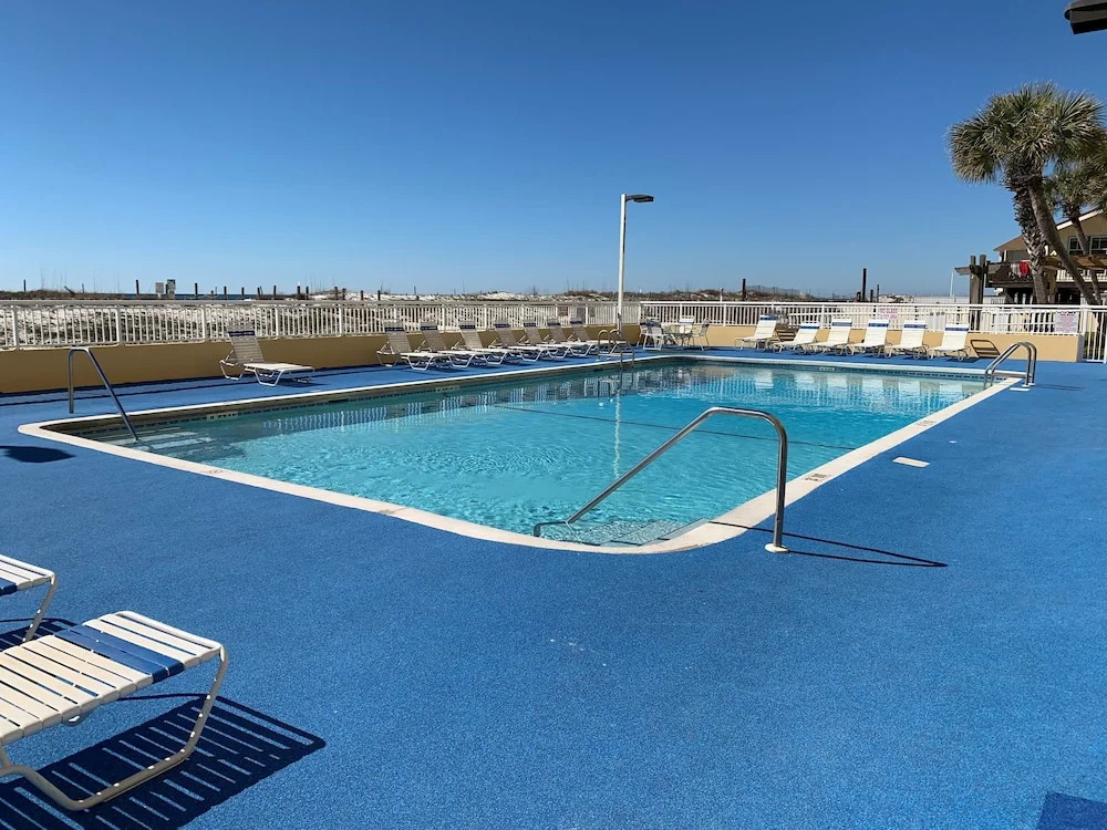 Driftwood Towers #1F by Southern Vacation Rentals