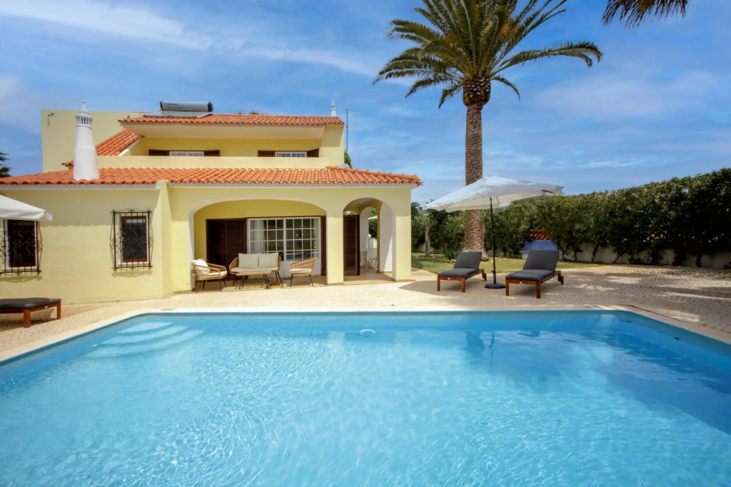 Villa Angelica by Portucasa