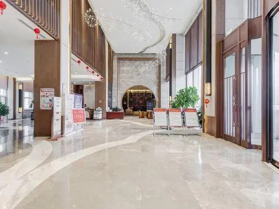 Inzone Garland Hotel