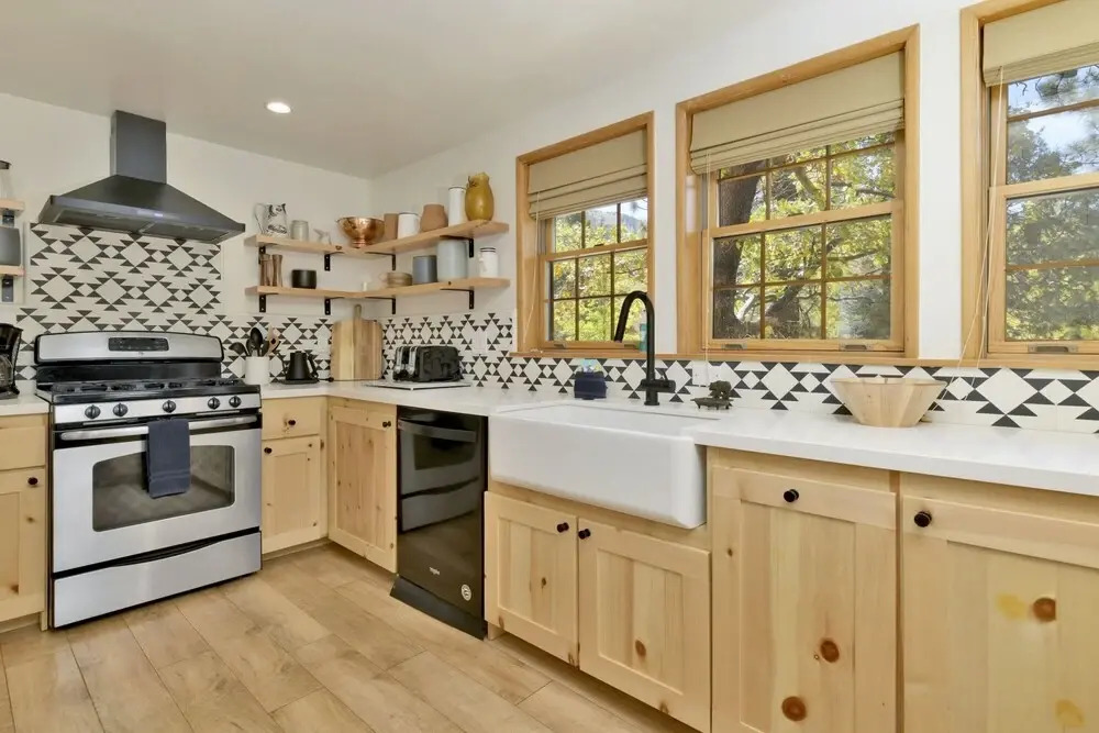 2172-bow Canyon Cabin 3 Bedroom Home by RedAwning
