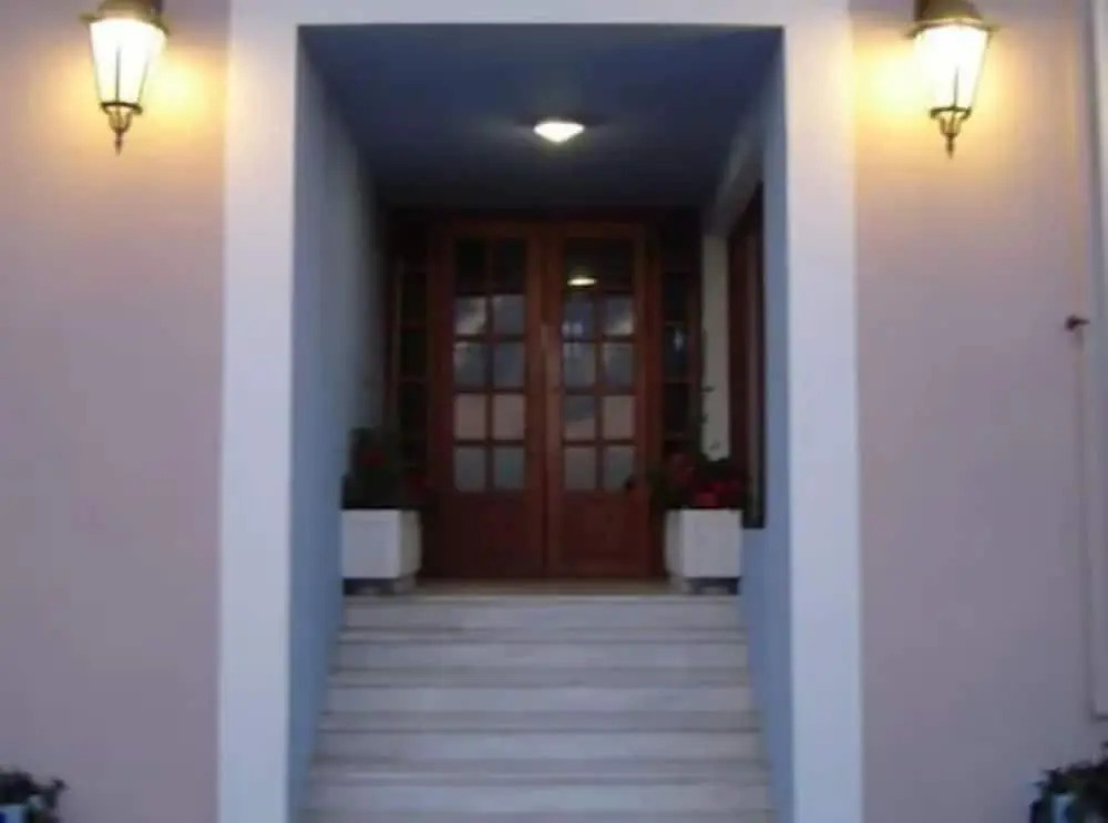 Villa Kourkoumelata