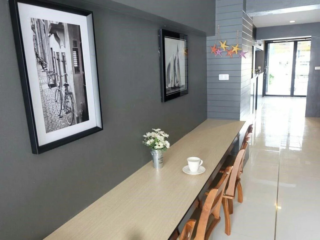 Loma Hostel at Phuket Town