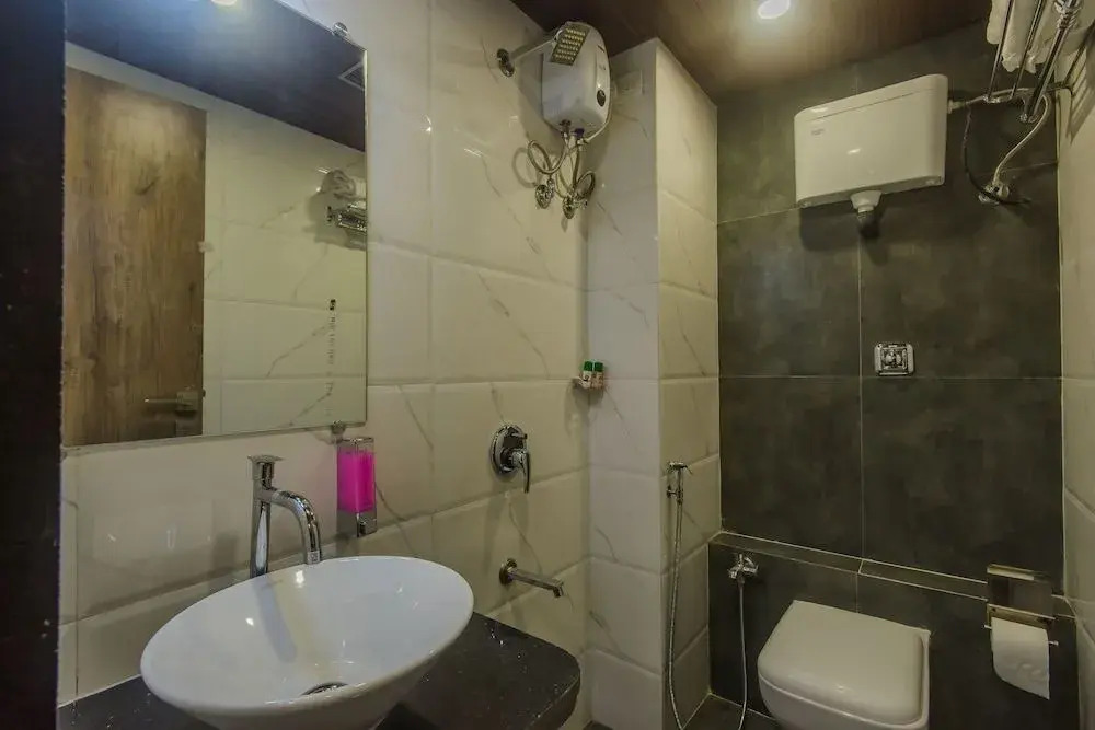 Hotel Blue Bay By OYO Rooms