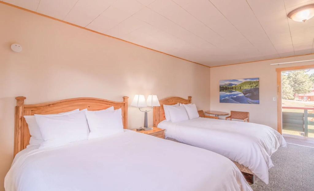 Discovery Lodge