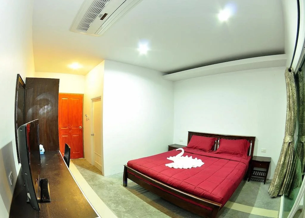 Phi Phi Mountain View Resort