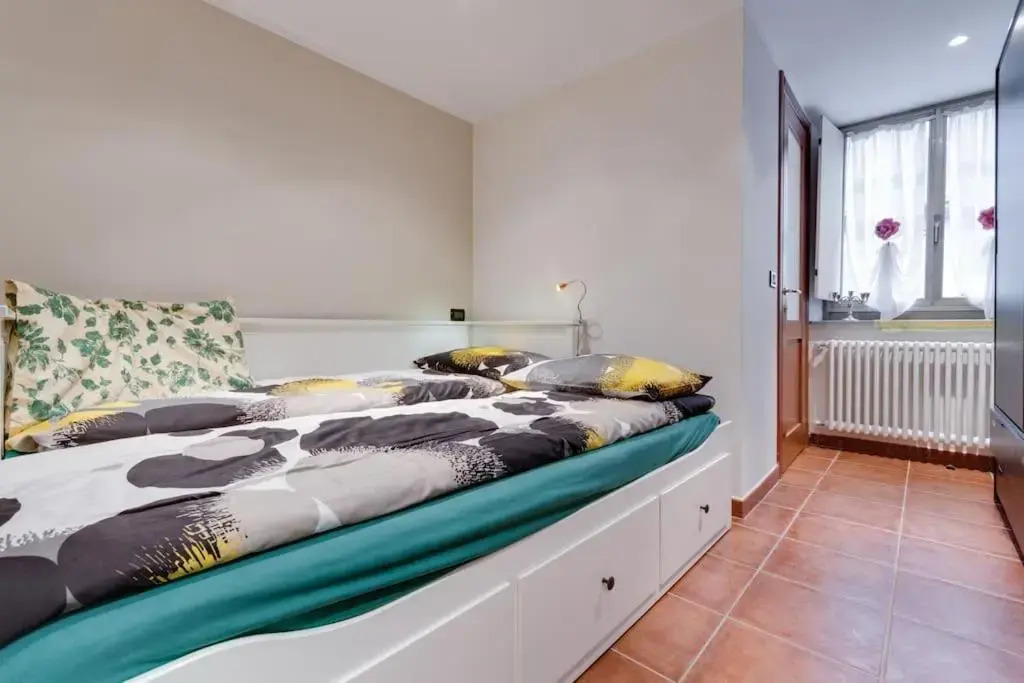Central Charming Attic