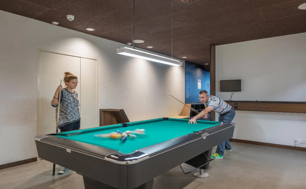 Saas-Fee wellnesshostel4000