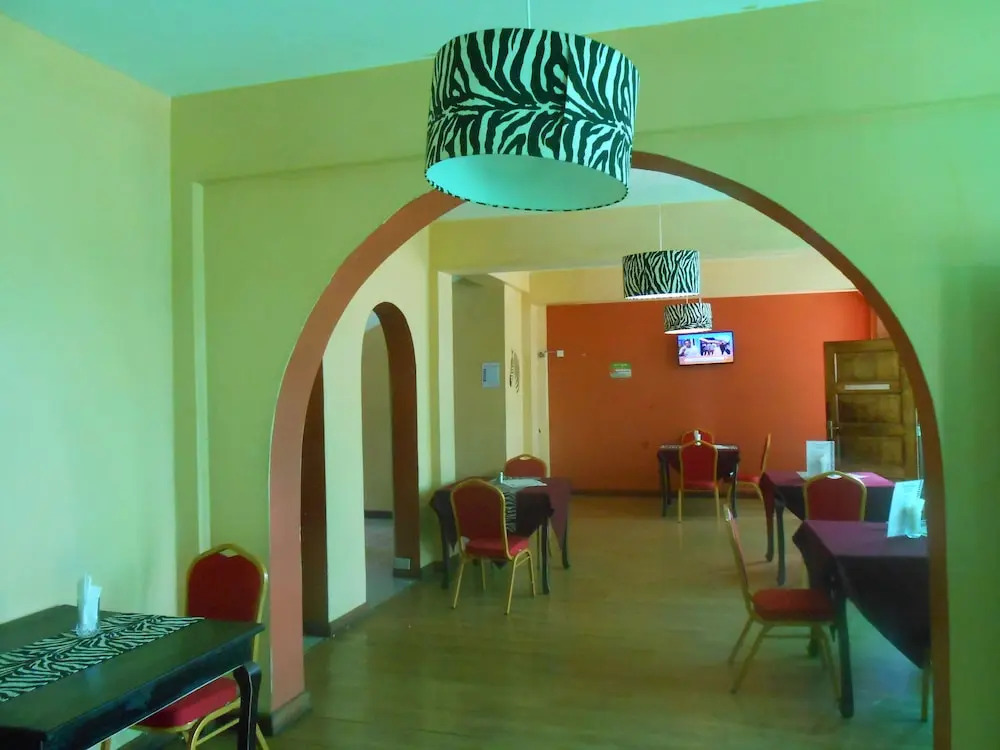 Central Hotel