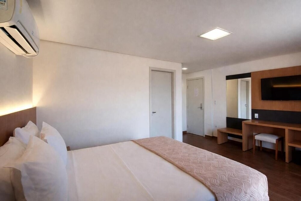 Hotel Ouro Mel