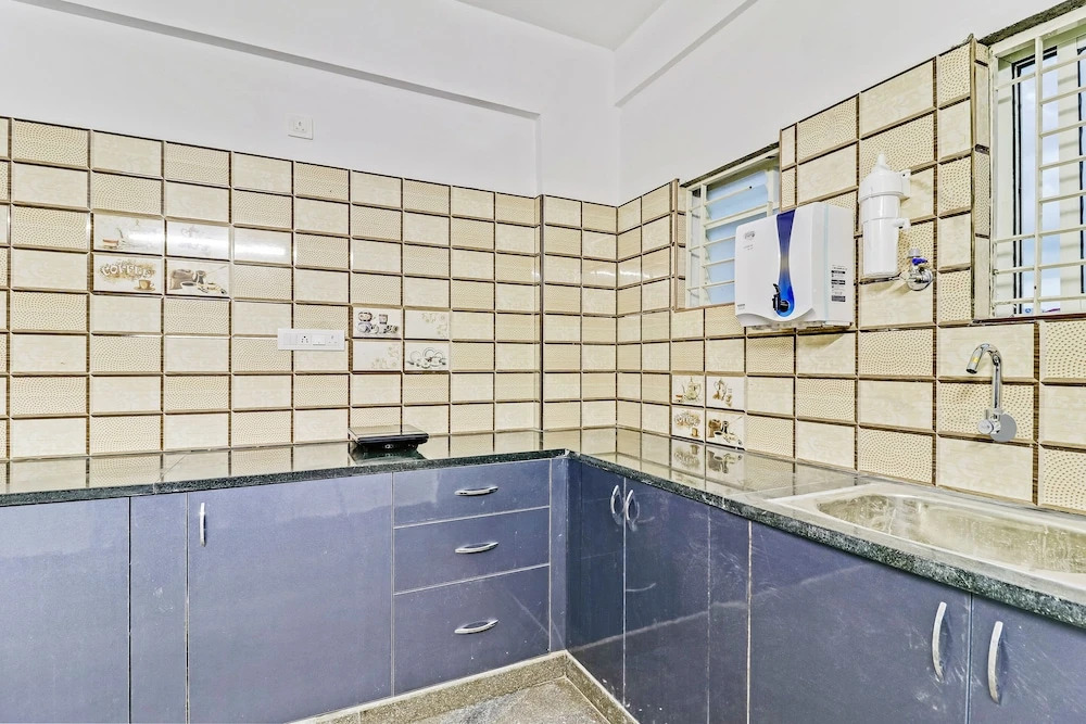 Oyo Home 39445 Cozy Stay Fortis Hospital