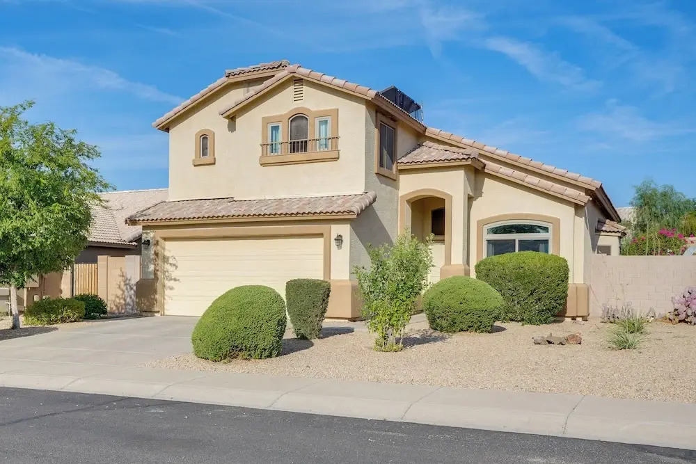 Spacious Phoenix-area Escape w/ Pool & Hot Tub