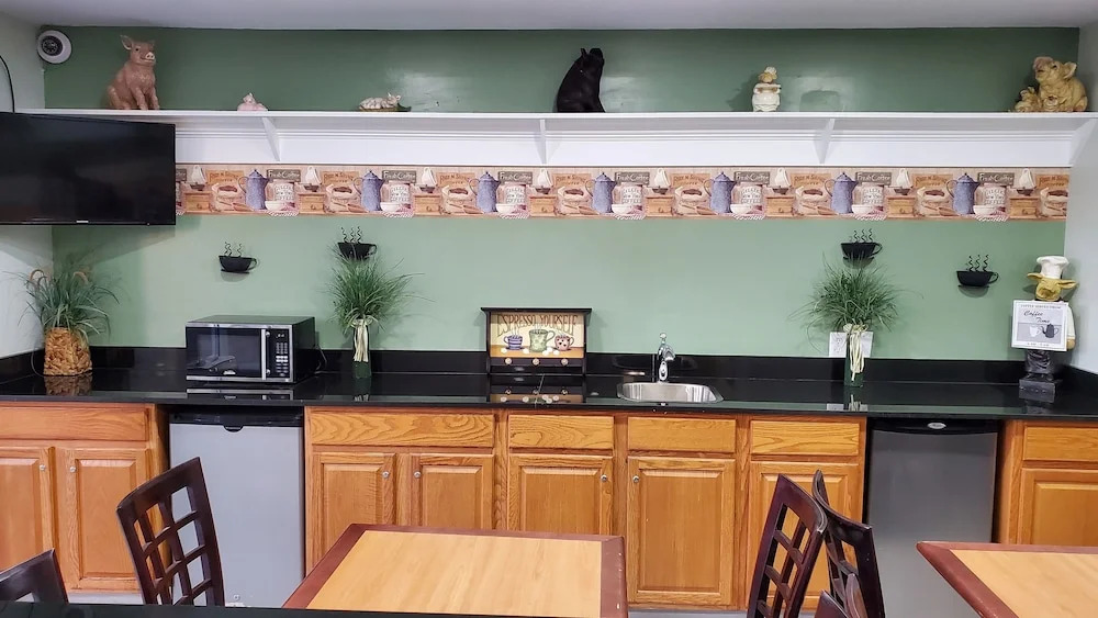 Stonewood Inn & Suites of Carrollton - Smithfield