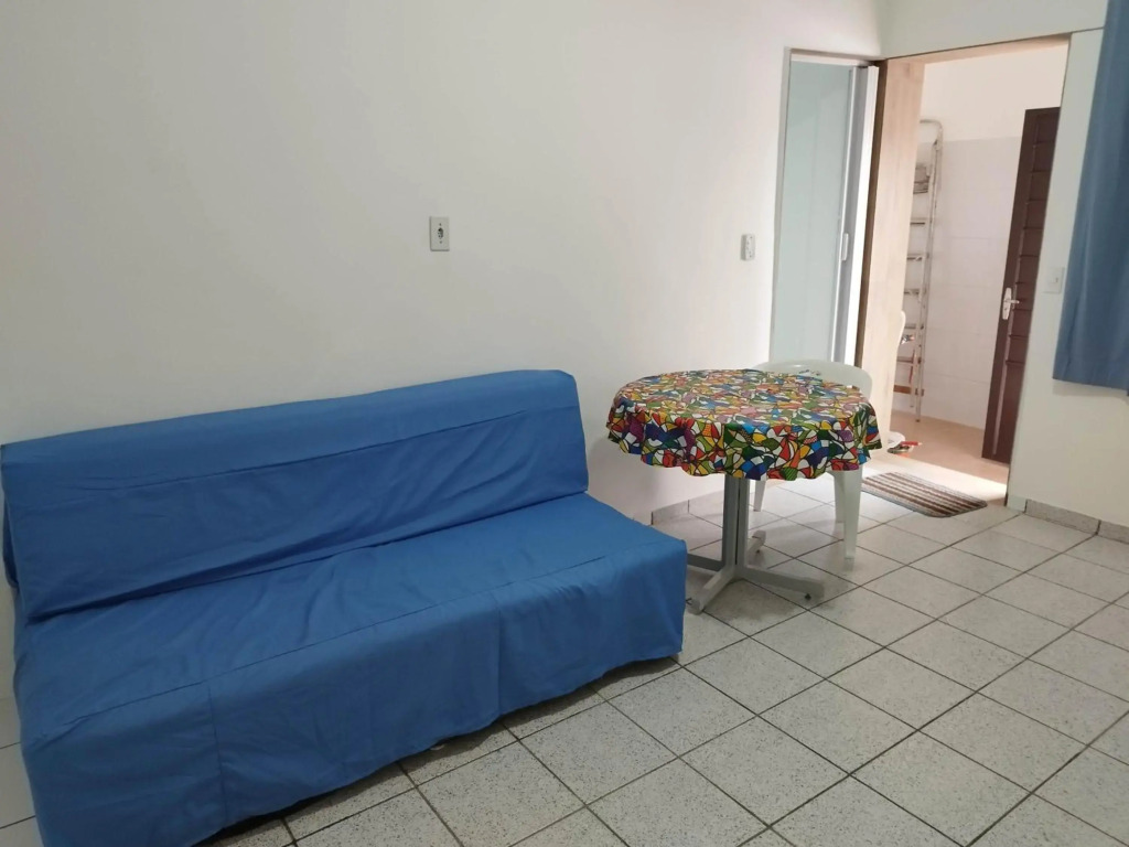 Apto Casa 13 térreo Cozinha Fogão Tv Ar cond Nova Toda sua Não divide Exc local