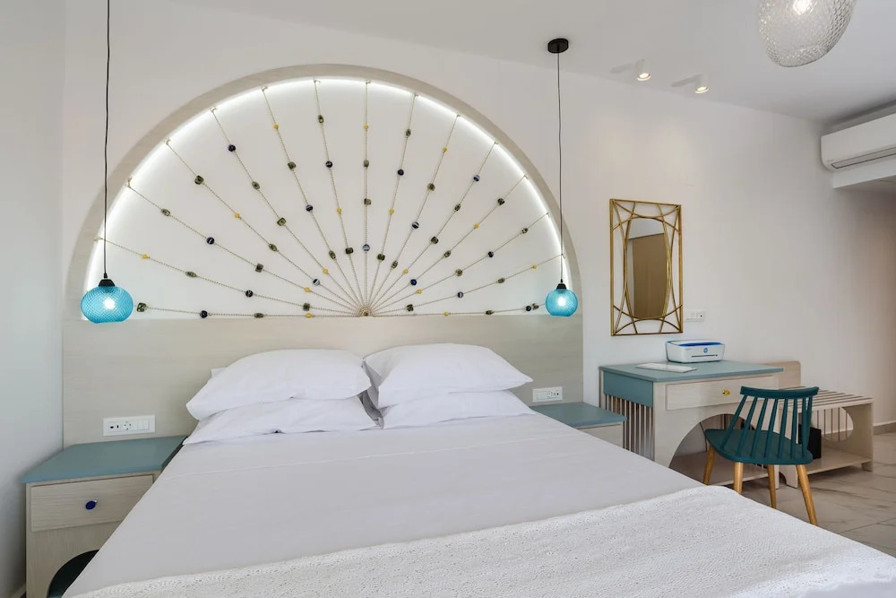 Mylos Luxury Escape - Adults Only