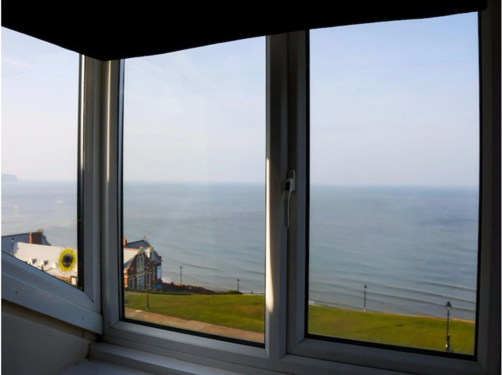 Riviera Guesthouse