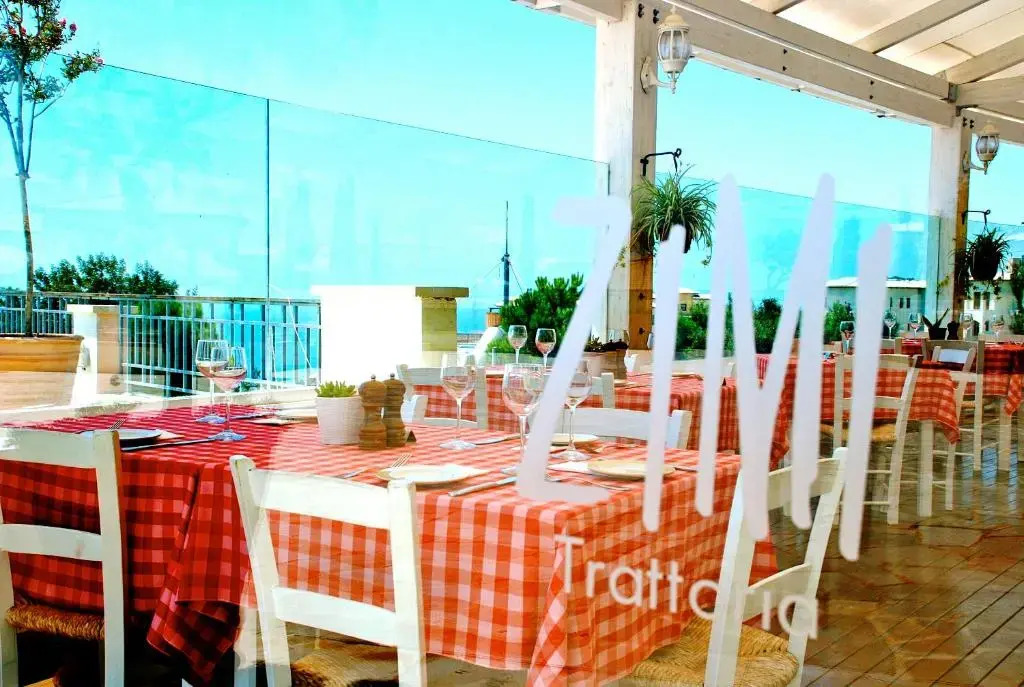 1 bedroom Apartment Nesoi with sea and golf views, Aphrodite Hills Resort