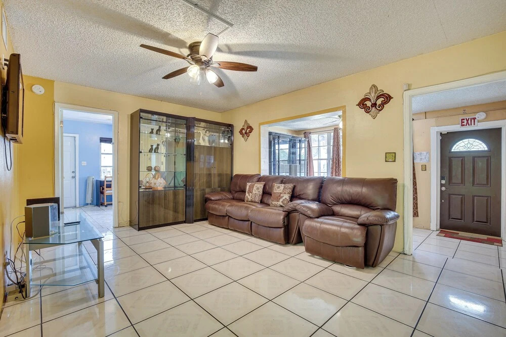 4 Mi to Beach: Hollywood Home w/ Patios!