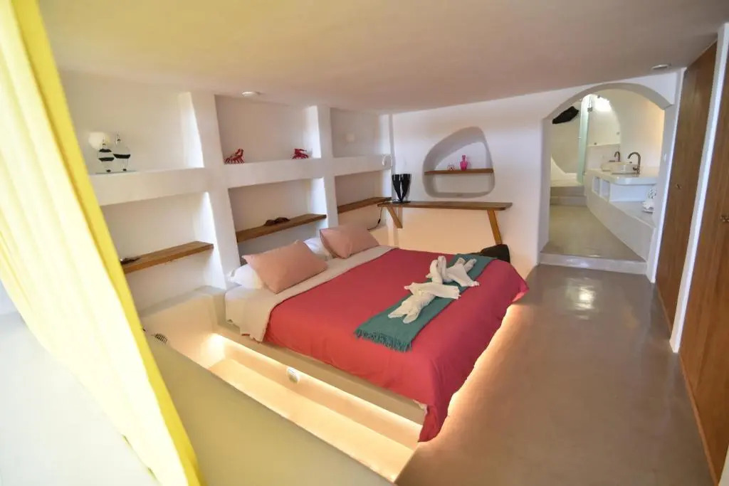 Maria Paradeiso Resorts